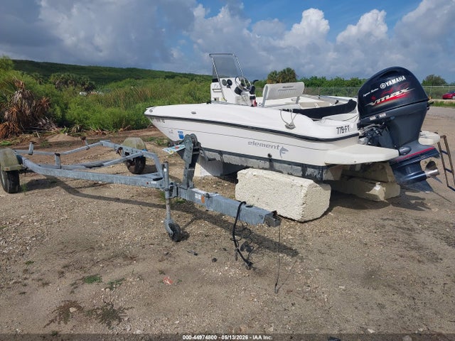 2016 Bayliner Element F18 მანქანა იყიდება აუქციონზე, vin: BLBX3207J516, აუქციონის ნომერი: 44974800