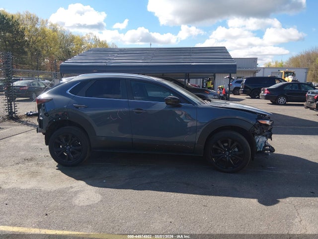 44974802 :رقم المزاد ، 3MVDMBCL9NM401573 vin ، 2022 Mazda Cx-30 Carbon Edition مزاد بيع