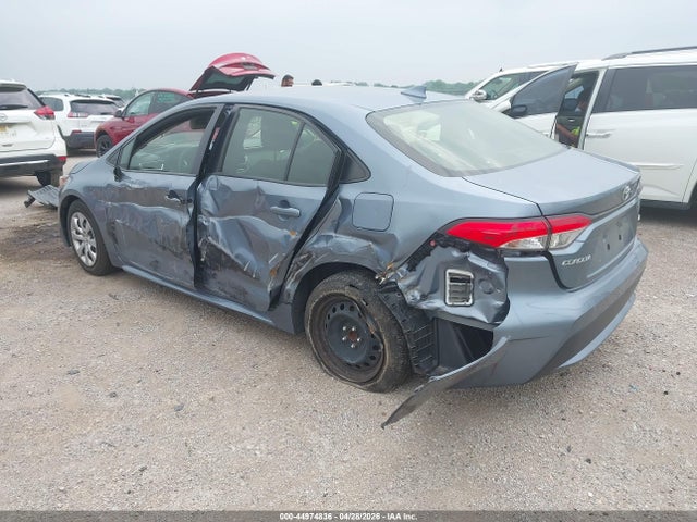 44974836 :رقم المزاد ، JTDEPMAE9NJ223433 vin ، 2022 Toyota Corolla Le مزاد بيع