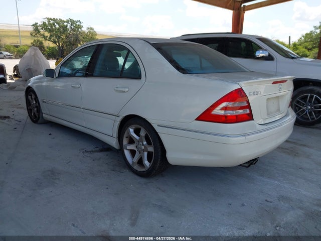 44974896 :رقم المزاد ، WDBRF52H87A930768 vin ، 2007 Mercedes-benz C 230 Sport مزاد بيع