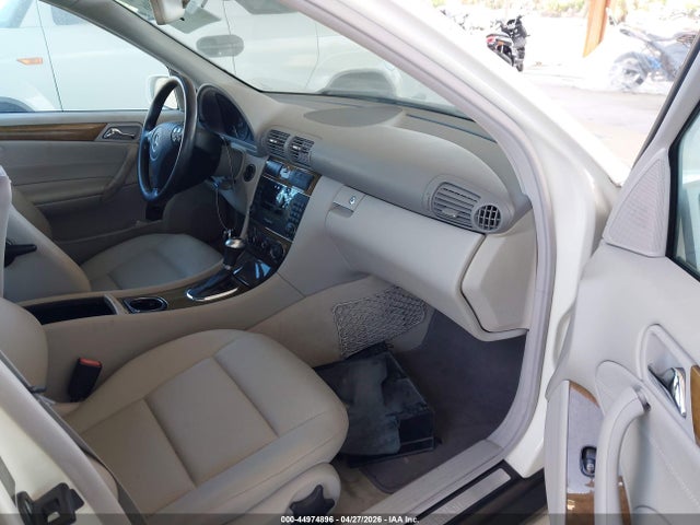 44974896 :رقم المزاد ، WDBRF52H87A930768 vin ، 2007 Mercedes-benz C 230 Sport مزاد بيع