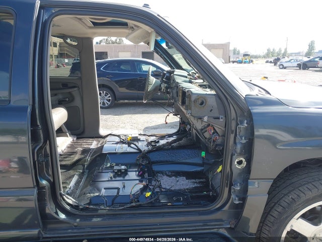 Продаж на аукціоні авто 2003 Gmc Yukon Denali, vin: 1GKEK63UX3J328482, номер лоту: 44974934