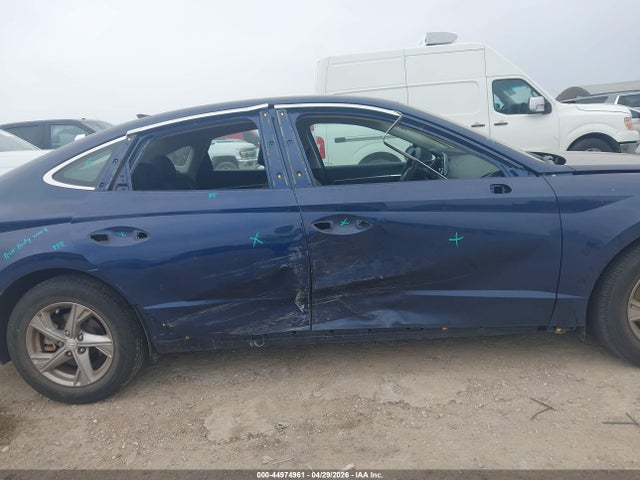 44974961 :رقم المزاد ، 5NPEG4JA9NH147993 vin ، 2022 Hyundai Sonata Se مزاد بيع