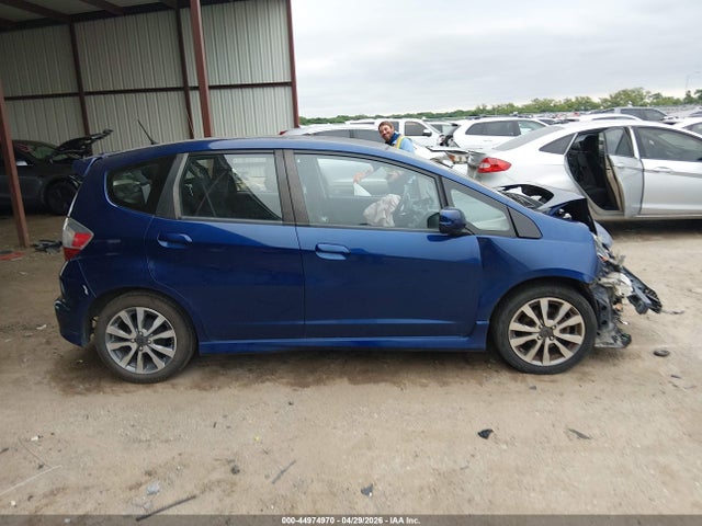 2013 Honda Fit Sport მანქანა იყიდება აუქციონზე, vin: JHMGE8H55DC044075, აუქციონის ნომერი: 44974970