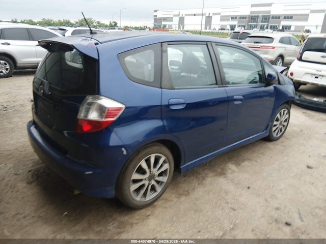 2013 Honda Fit Sport მანქანა იყიდება აუქციონზე, vin: JHMGE8H55DC044075, აუქციონის ნომერი: 44974970