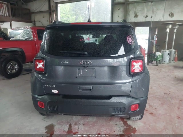 44974971 :رقم المزاد ، ZACNJDB11PPP43591 vin ، 2023 Jeep Renegade Latitude 4x4 مزاد بيع