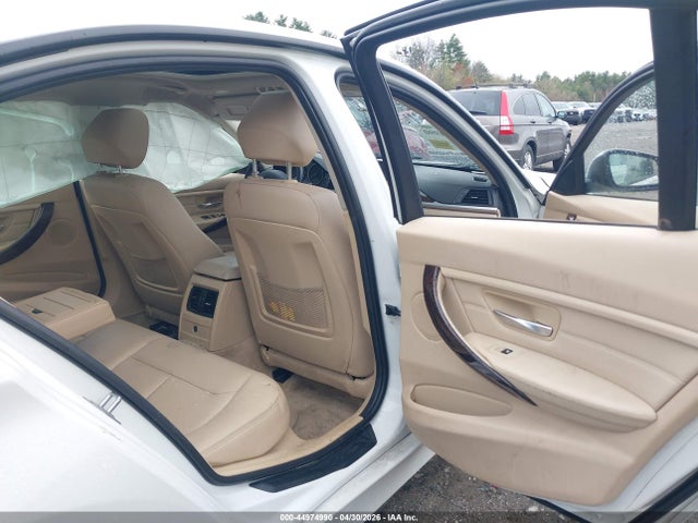 Продаж на аукціоні авто 2015 Bmw 320i Xdrive, vin: WBA3C3C53FP663881, номер лоту: 44974990