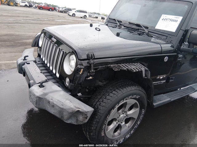 2018 Jeep Wrangler Jk Unlimited Sahara 4x4 მანქანა იყიდება აუქციონზე, vin: 1C4HJWEG2JL927784, აუქციონის ნომერი: 44975000