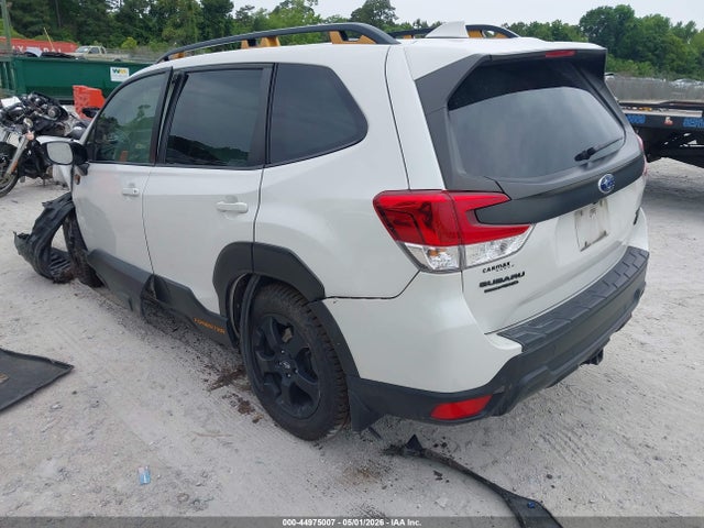 44975007 :رقم المزاد ، JF2SKAMC8NH439759 vin ، 2022 Subaru Forester Wilderness مزاد بيع
