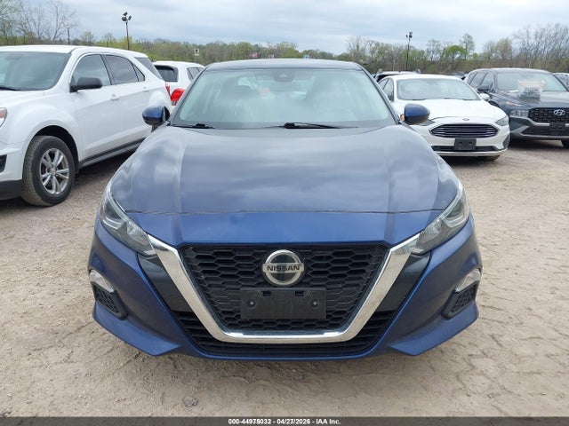 44975032 :رقم المزاد ، 1N4BL4BV5MN394769 vin ، 2021 Nissan Altima S Fwd مزاد بيع