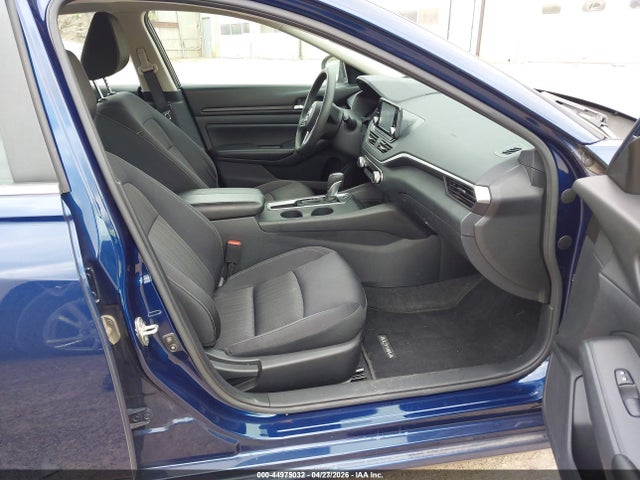 44975032 :رقم المزاد ، 1N4BL4BV5MN394769 vin ، 2021 Nissan Altima S Fwd مزاد بيع