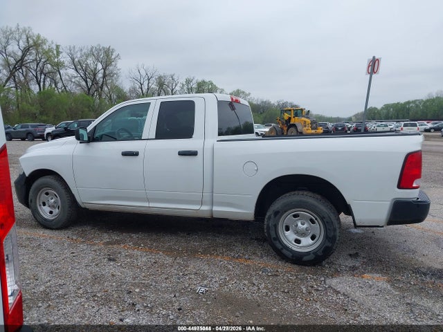 2017 Ram 1500 Tradesman  4x2 6'4 Box მანქანა იყიდება აუქციონზე, vin: 1C6RR6FG0HS596626, აუქციონის ნომერი: 44975044