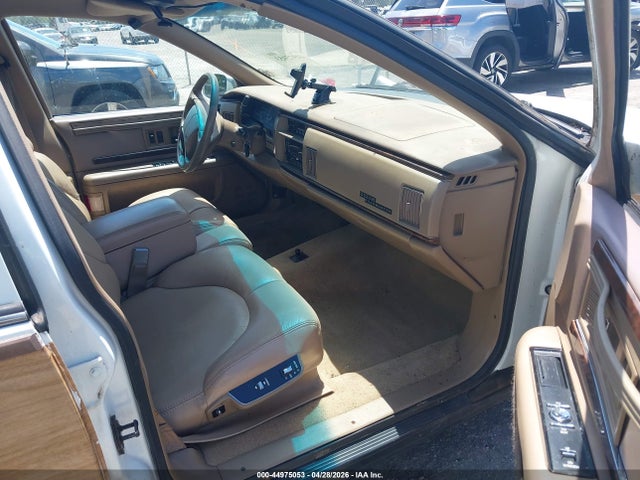 1996 Buick Roadmaster Limited მანქანა იყიდება აუქციონზე, vin: 1G4BR82P6TR408022, აუქციონის ნომერი: 44975053