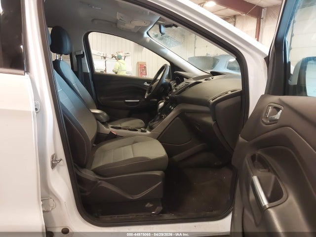 Продажа на аукционе авто 2014 Ford Escape Se, vin: 1FMCU0GXXEUD02492, номер лота: 44975065