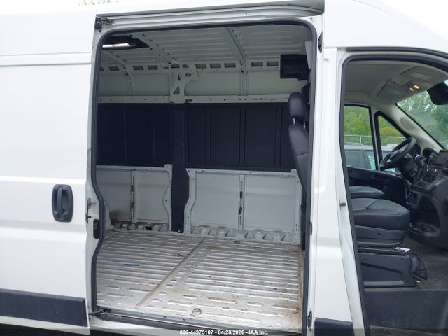 44975107 :رقم المزاد ، 3C6LRVDG2SE518989 vin ، 2025 Ram Promaster 2500 Tradesman High Roof 159 Wb W/pass Seat مزاد بيع