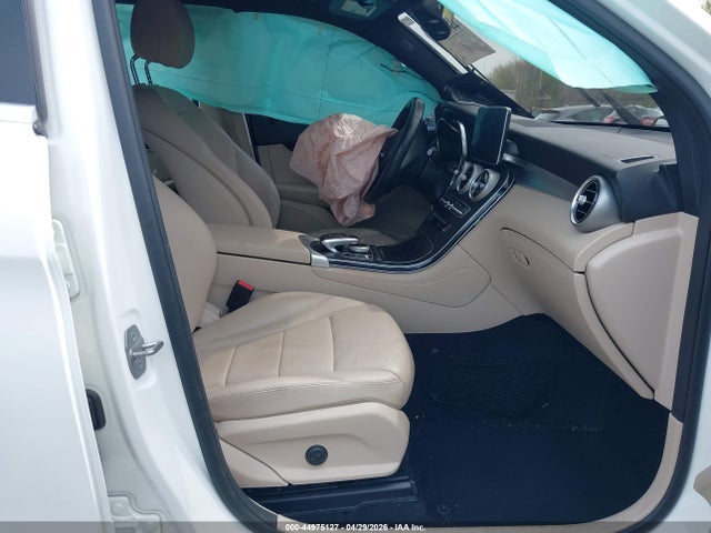 Продажа на аукционе авто 2018 Mercedes-benz Glc 300 4matic, vin: WDC0G4KBXJV091360, номер лота: 44975127