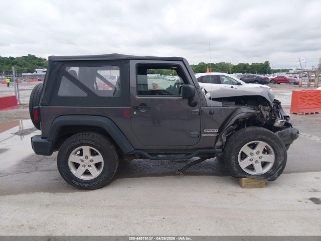 2017 Jeep Wrangler Sport 4x4 მანქანა იყიდება აუქციონზე, vin: 1C4AJWAG5HL557349, აუქციონის ნომერი: 44975137