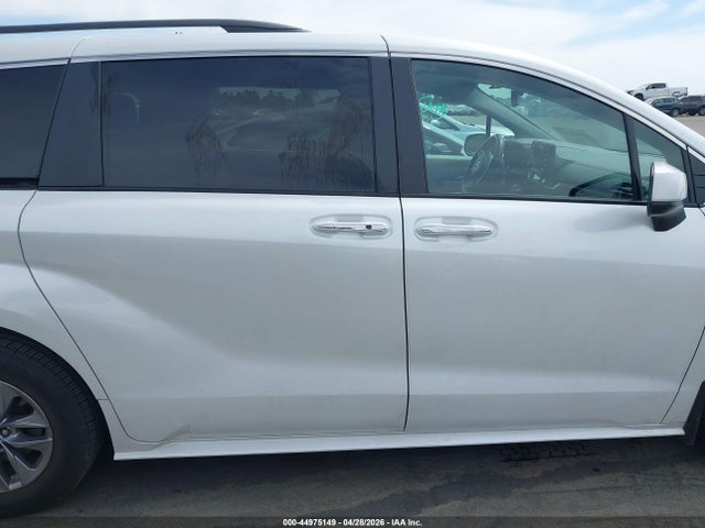 Aukcja sprzedaży 2022 Toyota Sienna Xle, vin: 5TDYRKEC3NS134142, numer aukcji: 44975149