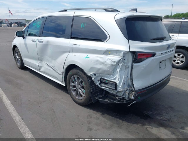 Aukcja sprzedaży 2022 Toyota Sienna Xle, vin: 5TDYRKEC3NS134142, numer aukcji: 44975149