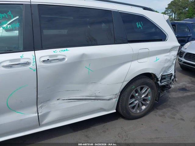 Aukcja sprzedaży 2022 Toyota Sienna Xle, vin: 5TDYRKEC3NS134142, numer aukcji: 44975149
