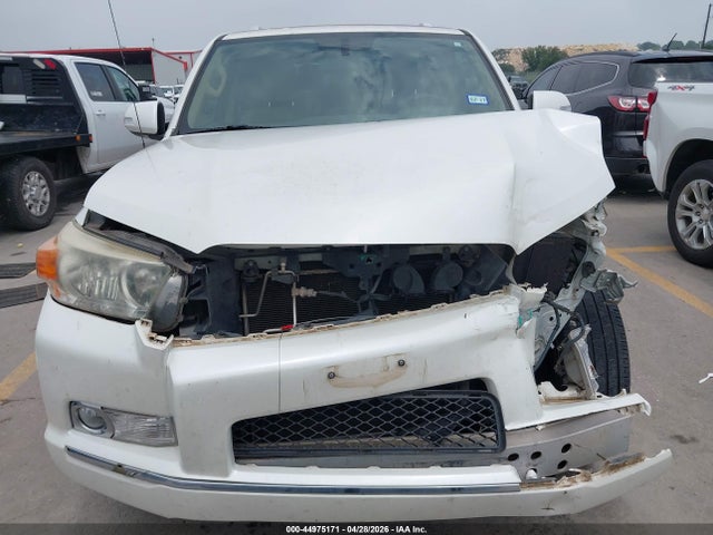 44975171 :رقم المزاد ، JTEZU5JR3D5061725 vin ، 2013 Toyota 4runner Sr5 مزاد بيع
