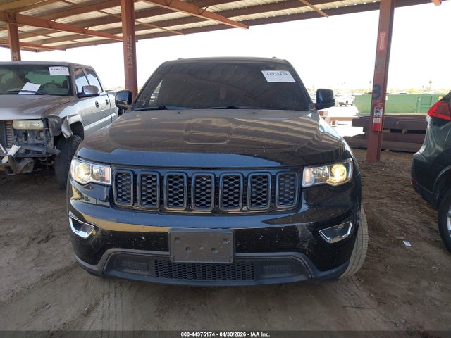 44975174 :رقم المزاد ، 1C4RJFAG7NC114327 vin ، 2022 Jeep Grand Cherokee Wk Laredo E 4x4 مزاد بيع