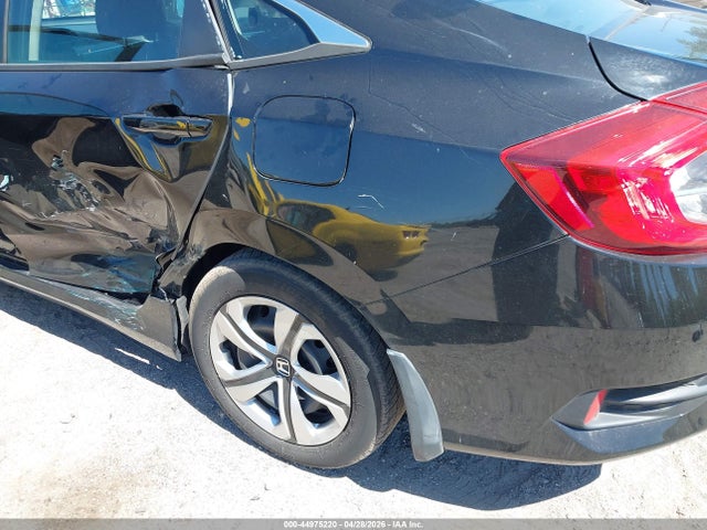Продажа на аукционе авто 2017 Honda Civic Lx, vin: 19XFC2F52HE058100, номер лота: 44975220