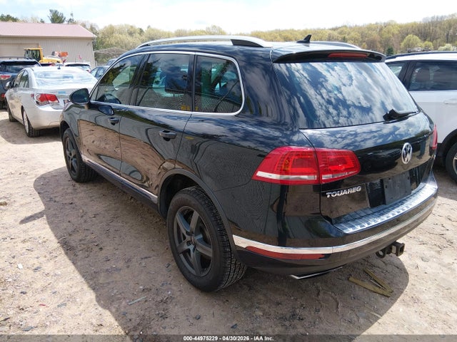 Продаж на аукціоні авто 2017 Volkswagen Touareg V6 Sport, vin: WVGEF7BP0HD005089, номер лоту: 44975229
