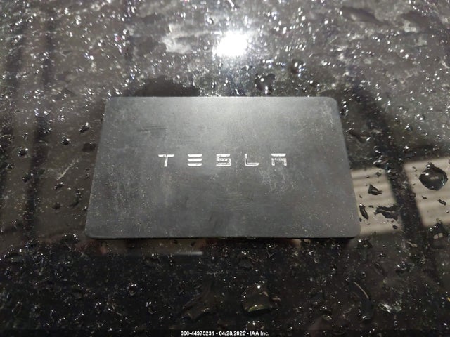 Продажа на аукционе авто 2022 Tesla Model S Dual Motor All-wheel Drive, vin: 5YJSA1E58NF478188, номер лота: 44975231
