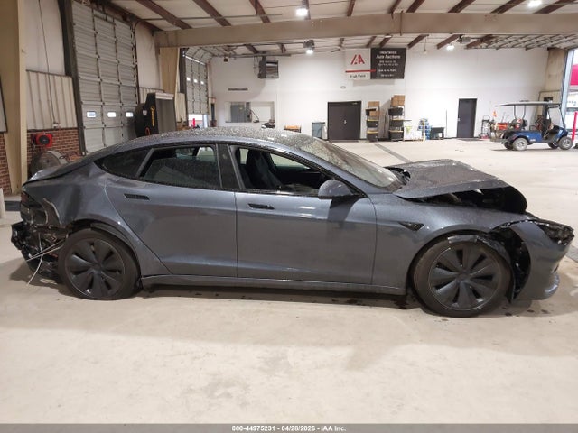 Продажа на аукционе авто 2022 Tesla Model S Dual Motor All-wheel Drive, vin: 5YJSA1E58NF478188, номер лота: 44975231