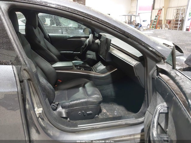 Продажа на аукционе авто 2022 Tesla Model S Dual Motor All-wheel Drive, vin: 5YJSA1E58NF478188, номер лота: 44975231