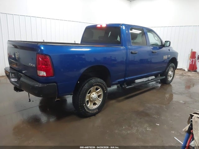 44975239 :رقم المزاد ، 3C6TR5CT2JG204678 vin ، 2018 Ram 2500 Tradesman  4x4 6'4 Box مزاد بيع
