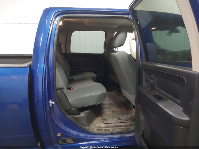 44975239 :رقم المزاد ، 3C6TR5CT2JG204678 vin ، 2018 Ram 2500 Tradesman  4x4 6'4 Box مزاد بيع