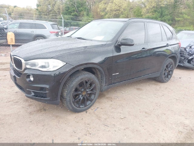 44975264 :رقم المزاد ، 5UXKR0C53G0P24697 vin ، 2016 Bmw X5 Xdrive35i مزاد بيع