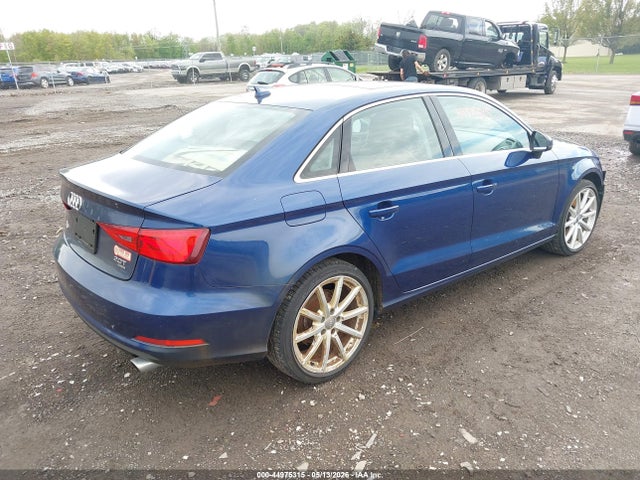 44975315 :رقم المزاد ، WAUEFGFF9F1057161 vin ، 2015 Audi A3 2.0t Premium مزاد بيع