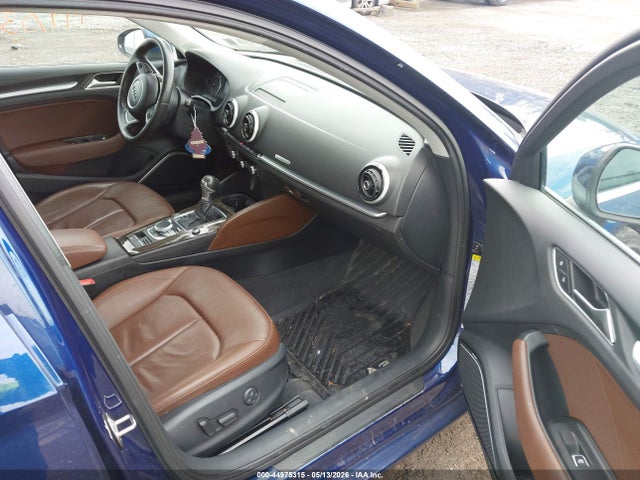 44975315 :رقم المزاد ، WAUEFGFF9F1057161 vin ، 2015 Audi A3 2.0t Premium مزاد بيع