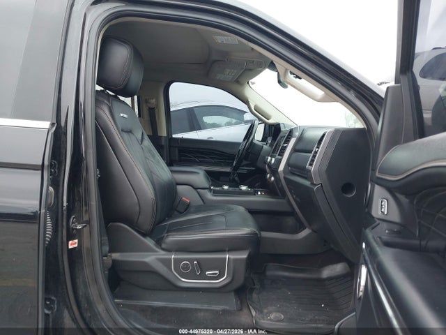 2018 Ford Expedition Platinum მანქანა იყიდება აუქციონზე, vin: 1FMJU1MT9JEA52942, აუქციონის ნომერი: 44975320