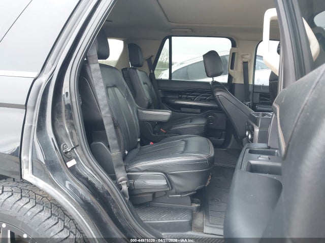 2018 Ford Expedition Platinum მანქანა იყიდება აუქციონზე, vin: 1FMJU1MT9JEA52942, აუქციონის ნომერი: 44975320