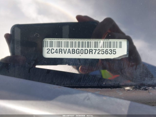 44975337 :رقم المزاد ، 2C4RVABG0DR725635 vin ، 2013 Volkswagen Routan Se مزاد بيع