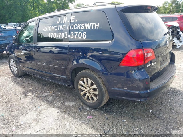 44975337 :رقم المزاد ، 2C4RVABG0DR725635 vin ، 2013 Volkswagen Routan Se مزاد بيع