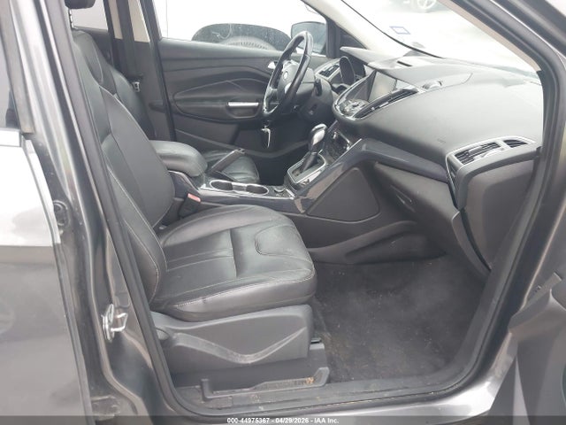 44975367 :رقم المزاد ، 1FMCU9J94DUD63527 vin ، 2013 Ford Escape Titanium مزاد بيع