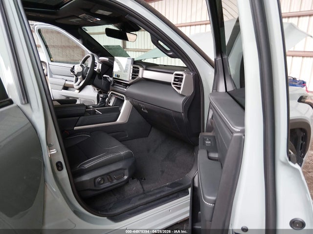 Toyota Sequoia Limited 2026 7SVAAABA7TX087832 Image 5