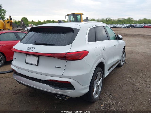Продаж на аукціоні авто 2025 Audi All-new Q5 Premium Plus Tfsi Quattro S Tronic, vin: WA12AAGU6S2008299, номер лоту: 44975396