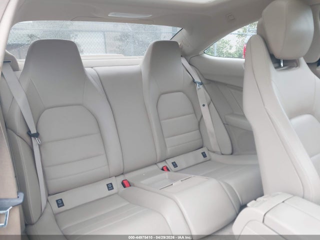 Продажа на аукционе авто 2012 Mercedes-benz C 250, vin: WDDGJ4HB6CF876541, номер лота: 44975410