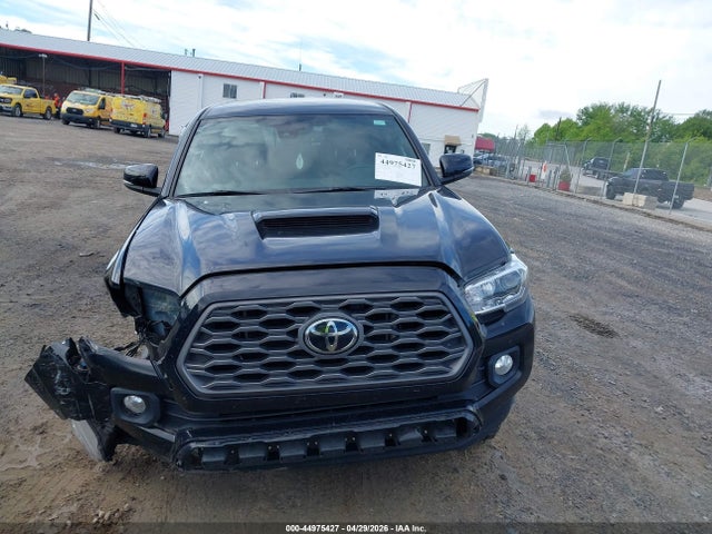3TMCZ5AN5NM484911 Toyota Tacoma Trd Sport