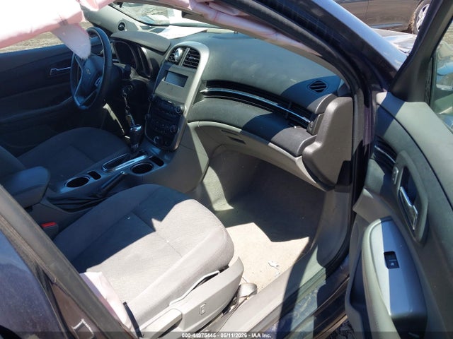 Продажа на аукционе авто 2015 Chevrolet Malibu Ls, vin: 1G11B5SL7FF167568, номер лота: 44975445