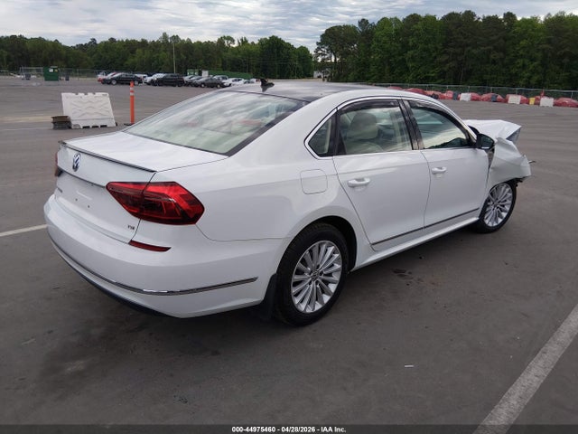 Aukcja sprzedaży 2017 Volkswagen Passat 1.8t Se, vin: 1VWBT7A37HC064366, numer aukcji: 44975460