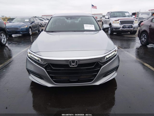 44975474 :رقم المزاد ، 1HGCV1F19KA074715 vin ، 2019 Honda Accord Lx مزاد بيع