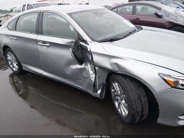 44975474 :رقم المزاد ، 1HGCV1F19KA074715 vin ، 2019 Honda Accord Lx مزاد بيع