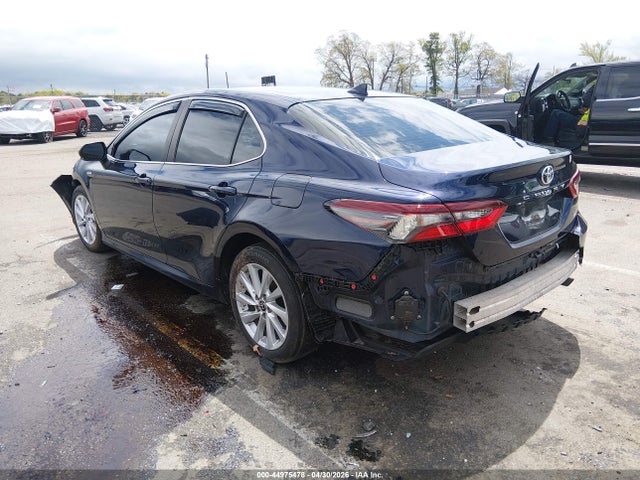 44975478 :رقم المزاد ، 4T1R11AK9MU454042 vin ، 2021 Toyota Camry Le مزاد بيع